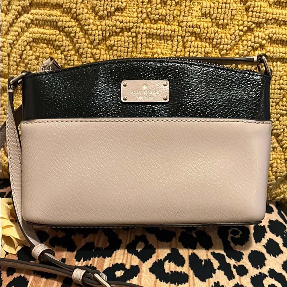 Kate Spade Elegant Black and Cream Crossbody Bag